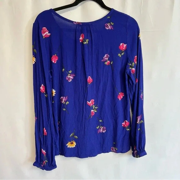 Skies Are Blue Floral Blouse Casual Long Sleeve Blue Shirt Women’s Size Medium - Picture 10 of 12
